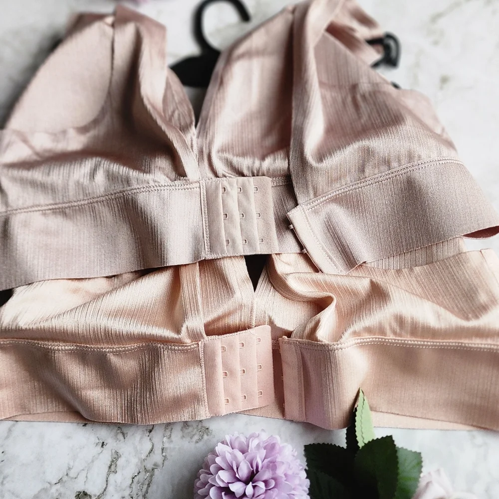 2 Pack Vince Camuto Bras, Sexy Push Up Wireless Free, Size L, NWT